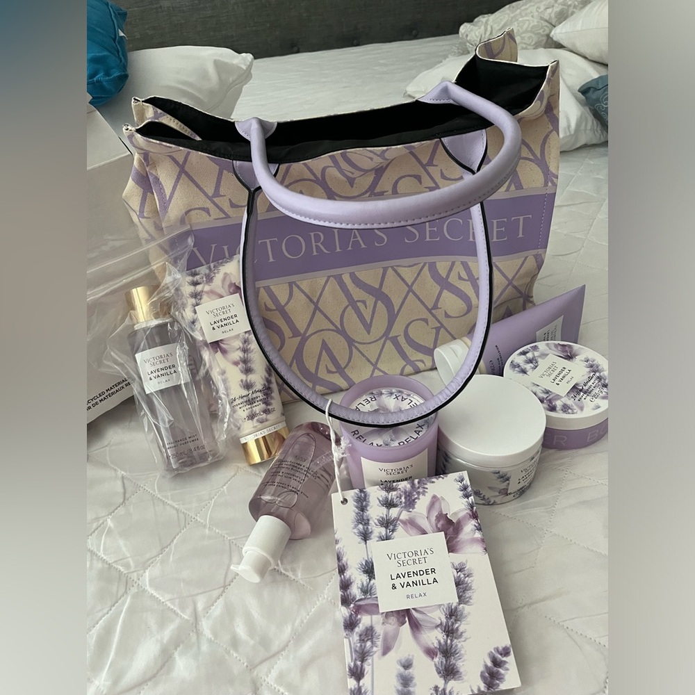 Victoria secret set